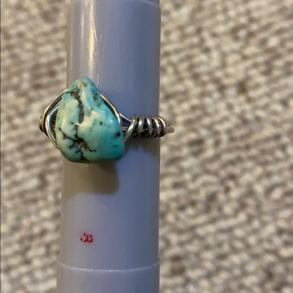 wire ring - Picture 2 of 3